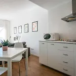 Casa Yoli Appartement Maro
